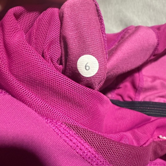 🍋 Lululemon Tank - Picture 5 of 5